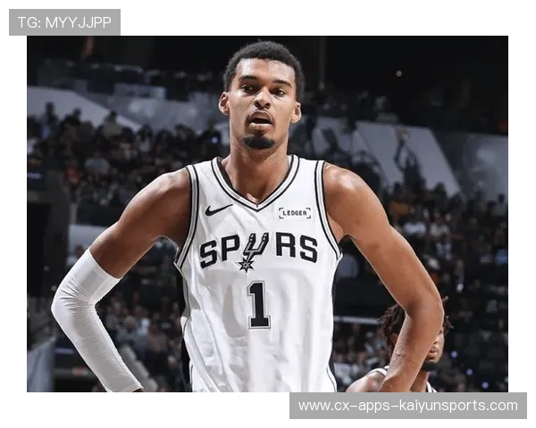 贝恩绝杀后背后故事：魔术教练的战术布置还原