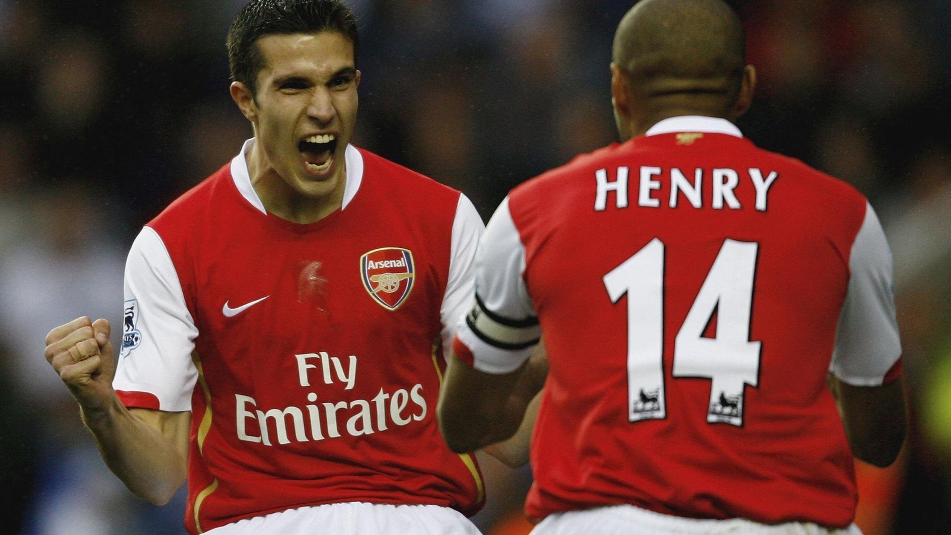 中超“鲁鲁对决”山东泰山主场小胜广州队，进攻防守秀出色